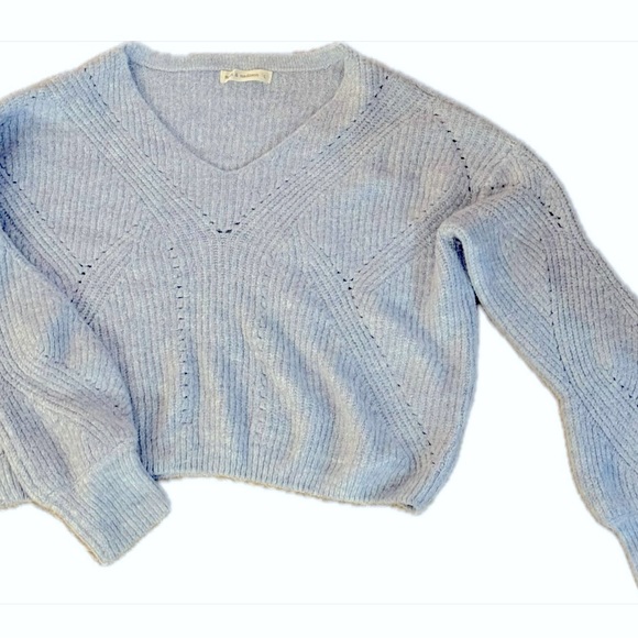 Cropped Knitted Sweater - Picture 4 of 7